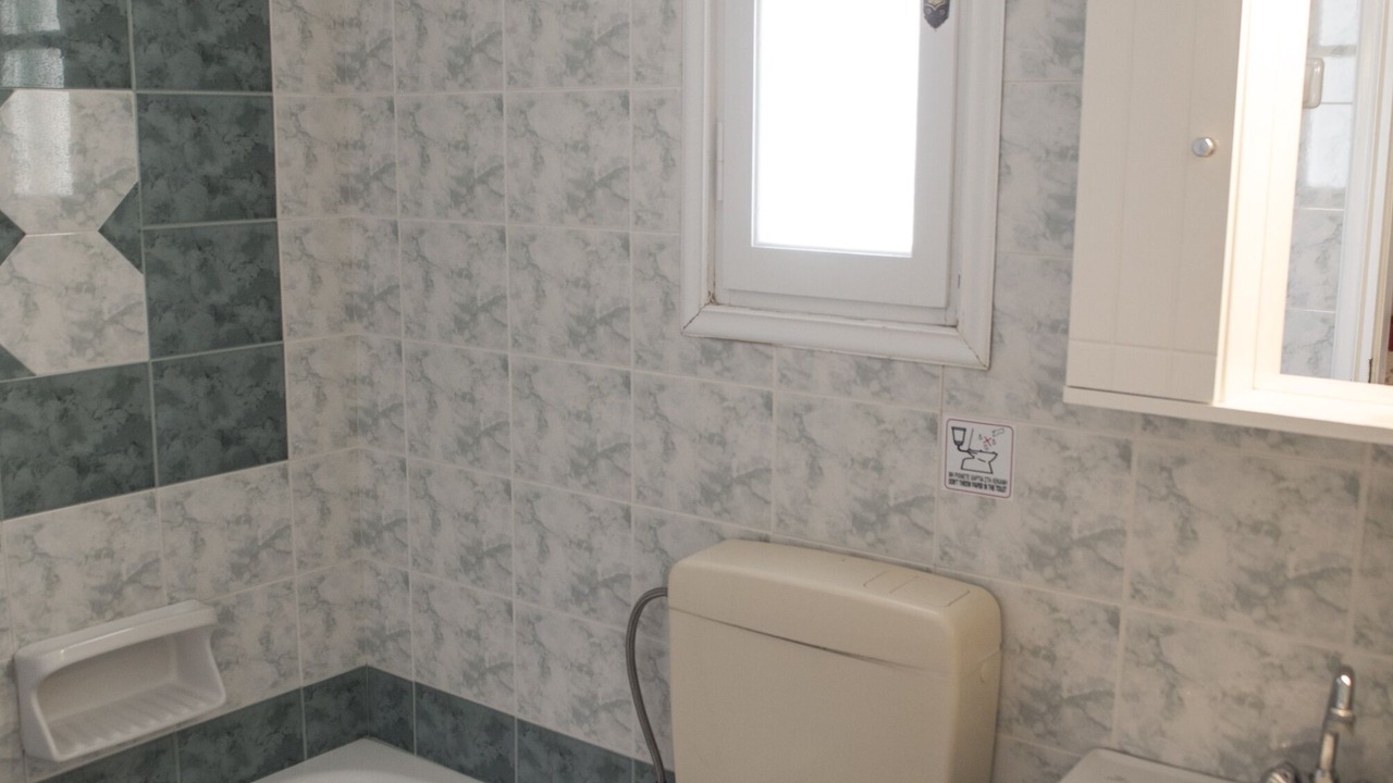 Photo of Bathroom in Engarai