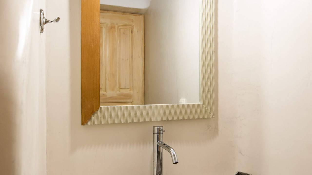 Photo of Bathroom in Kanalia