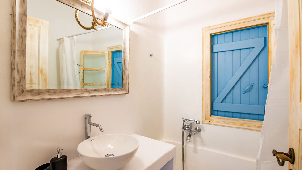 Photo of Bathroom in Kanalia