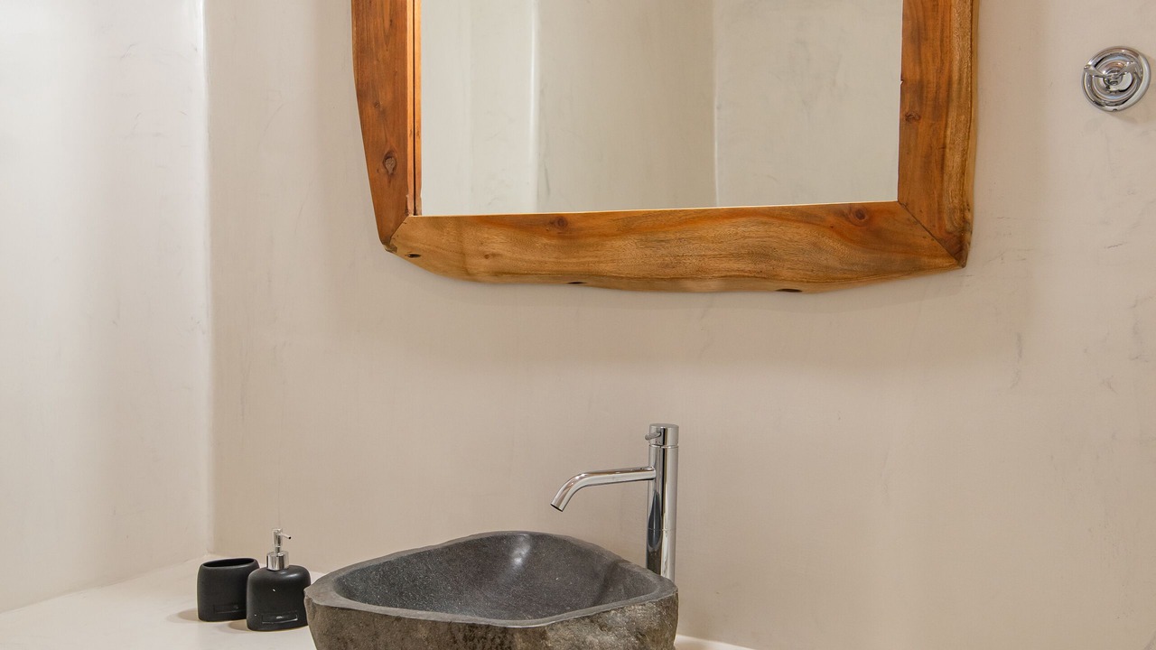 Photo of Bathroom in Kanalia