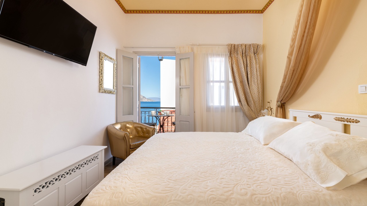 Photo of Bedroom in Symi