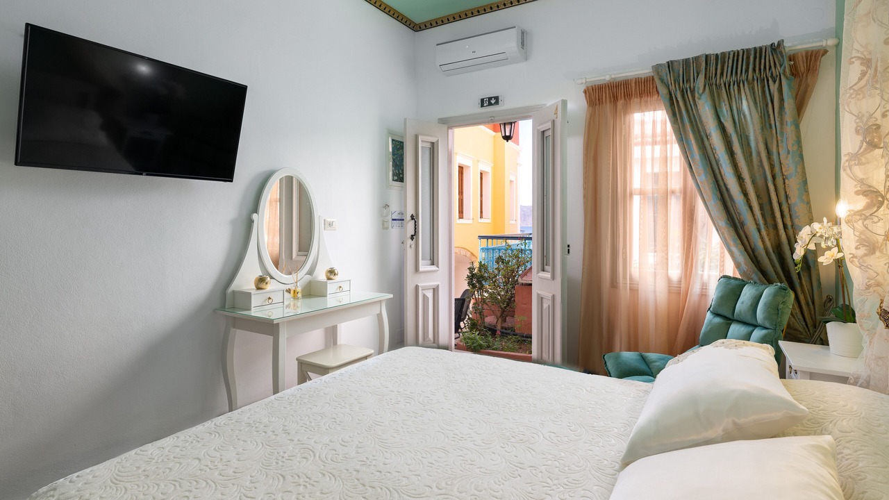 Photo of Bedroom in Symi