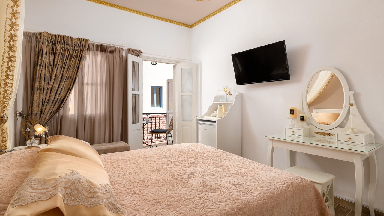 Photo of Bedroom in Symi