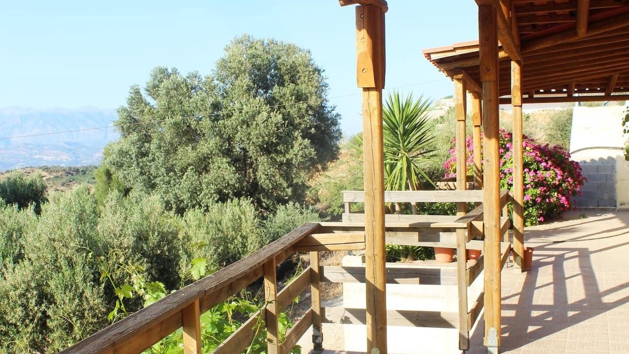 Photo of Patio Balcony in Faistos