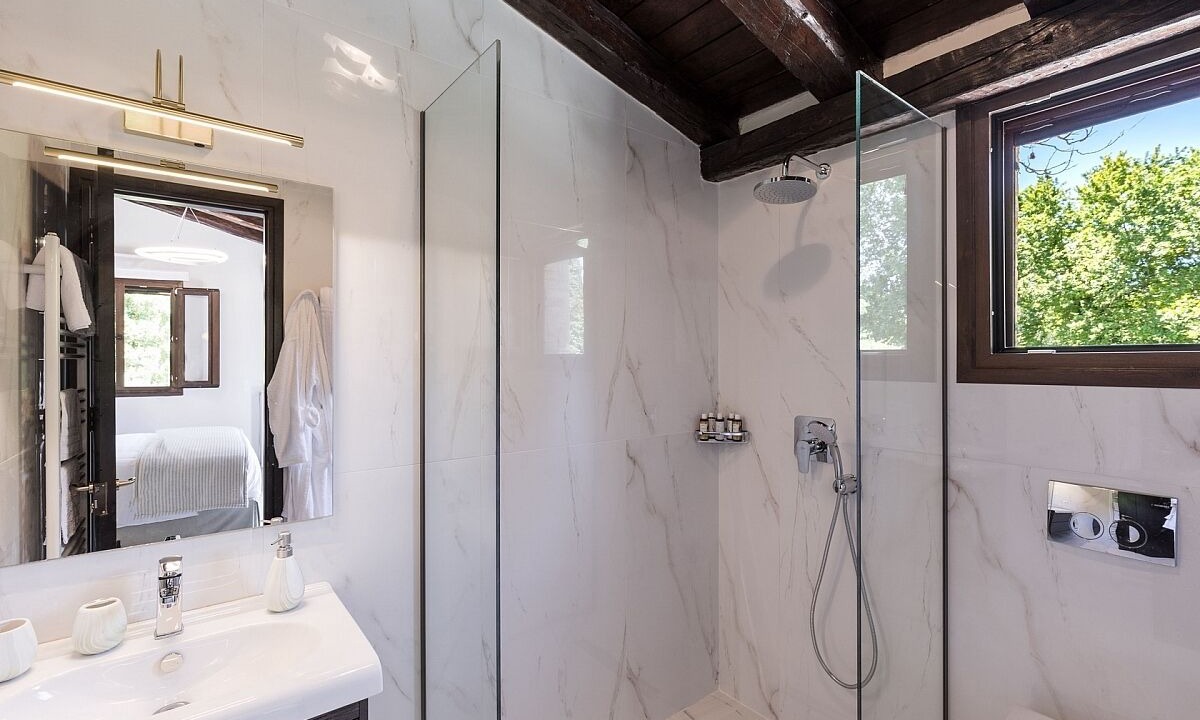 Photo of Bathroom in Vassilatika