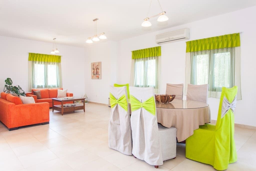 Photo of Livingroom in Filaki