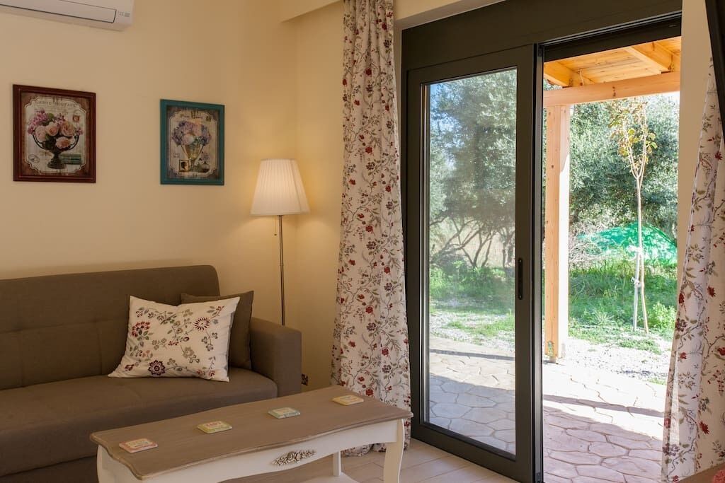 Photo of Livingroom in Filaki
