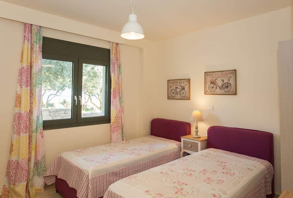 Photo of Bedroom in Filaki