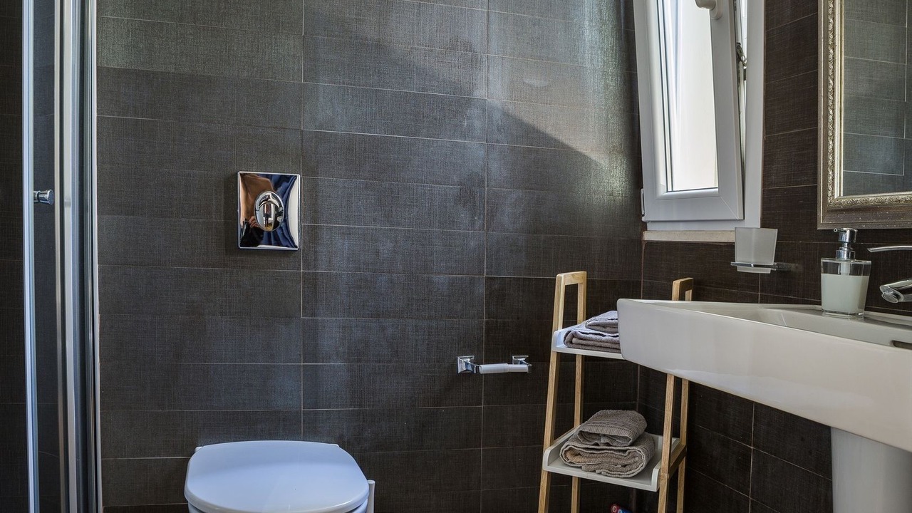 Photo of Bathroom in Karavomylos