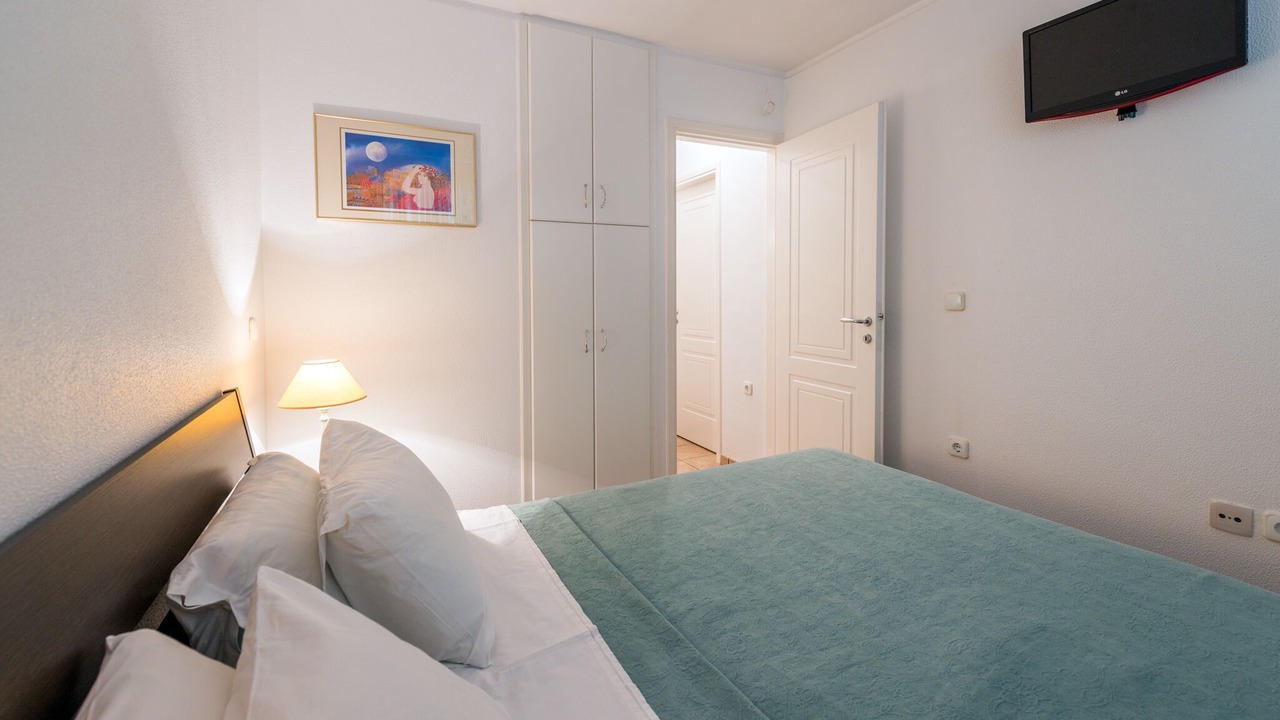 Photo of Bedroom in Lavreotiki