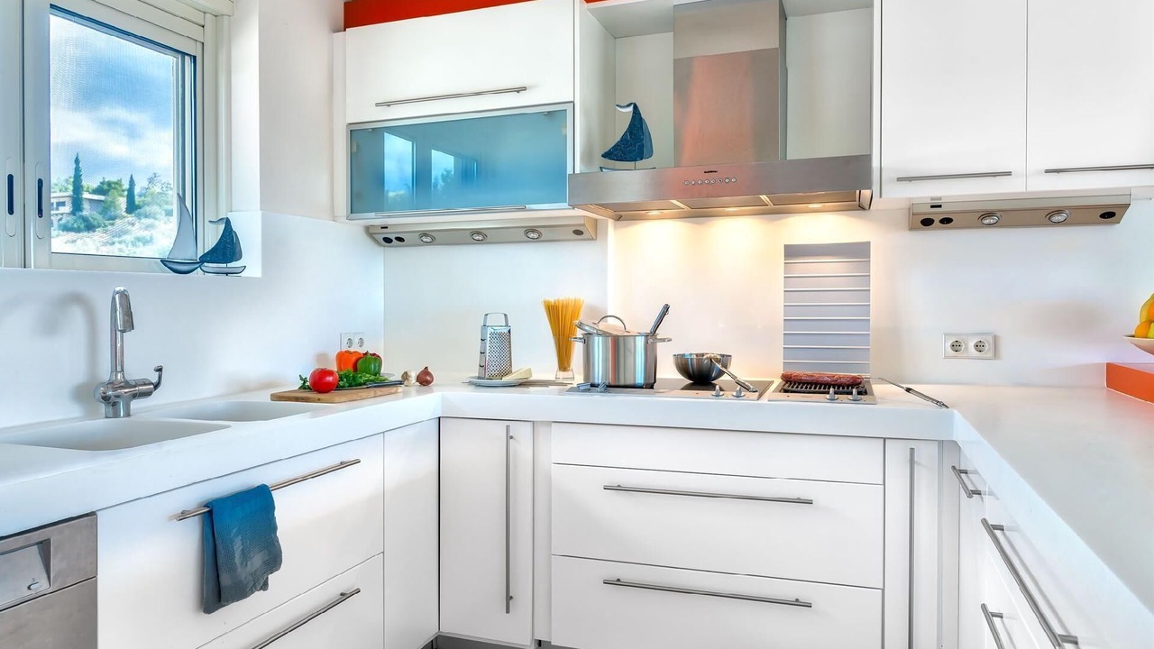 Photo of Kitchen in Lavreotiki