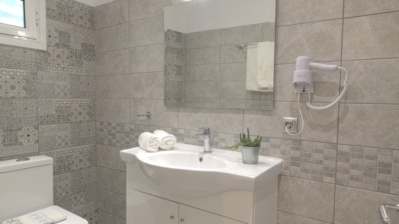 Photo of Bathroom in Lakones