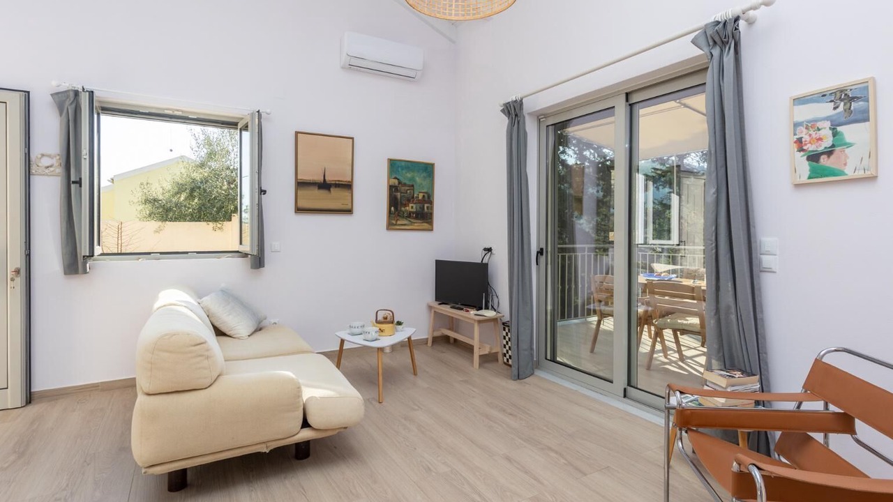 Photo of Bedroom in Koutsi