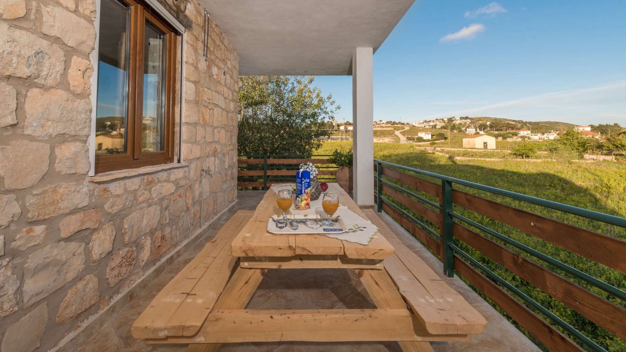 Photo of Patio Balcony in Elation