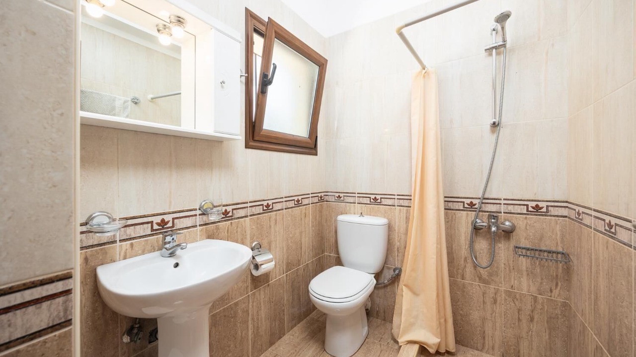 Photo of Bathroom in Kefalas