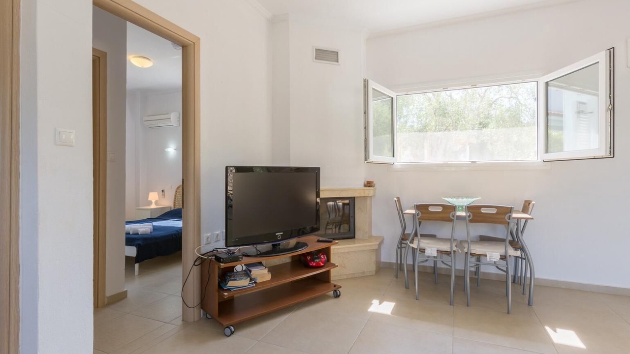 Photo of Bedroom in Longos
