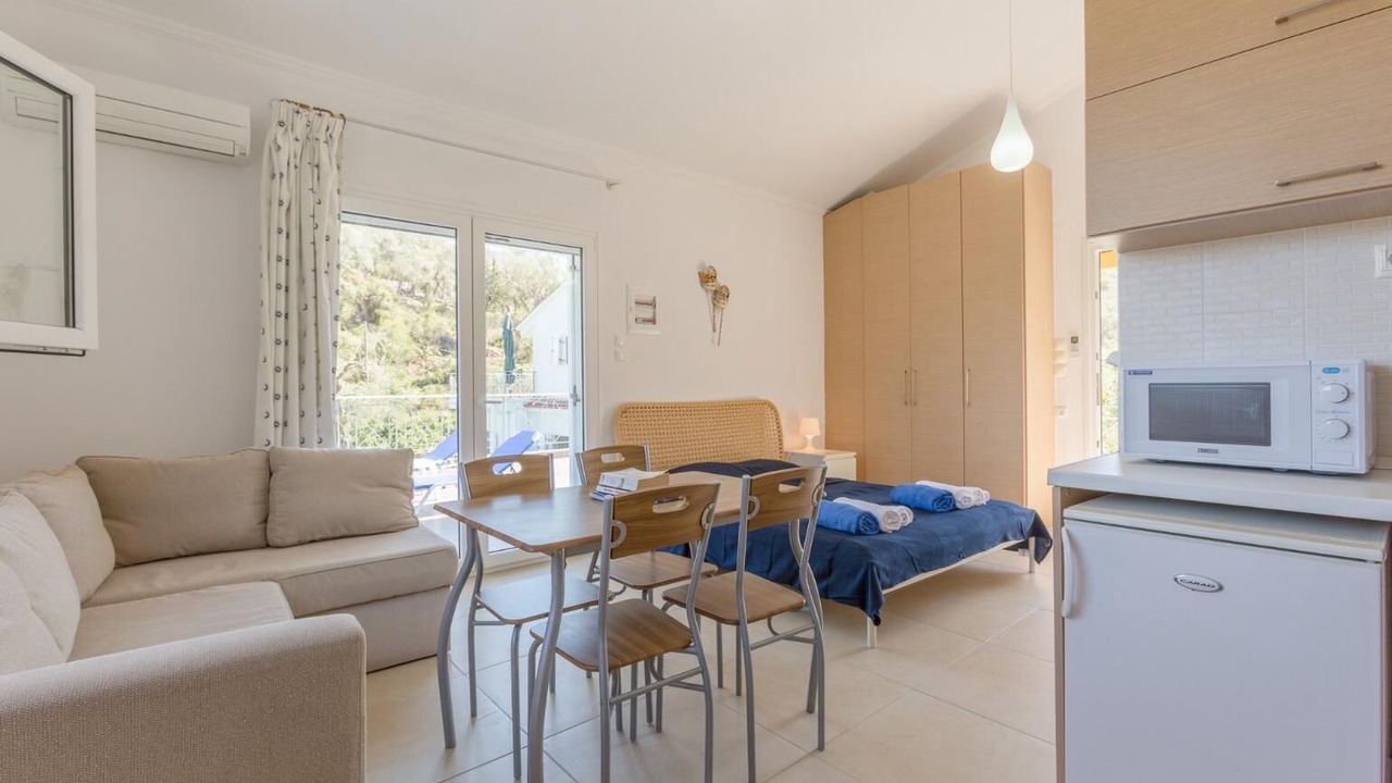 Photo of Bedroom in Longos