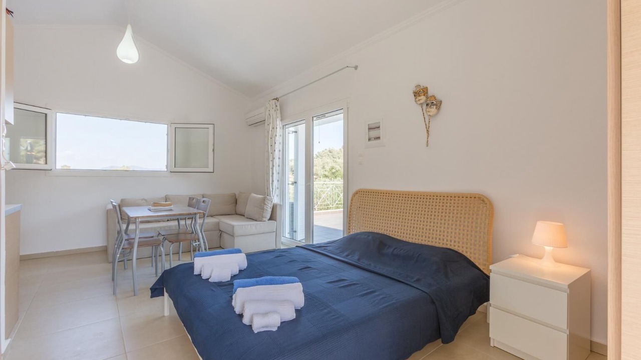Photo of Bedroom in Longos