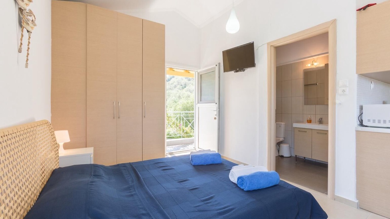 Photo of Bedroom in Longos