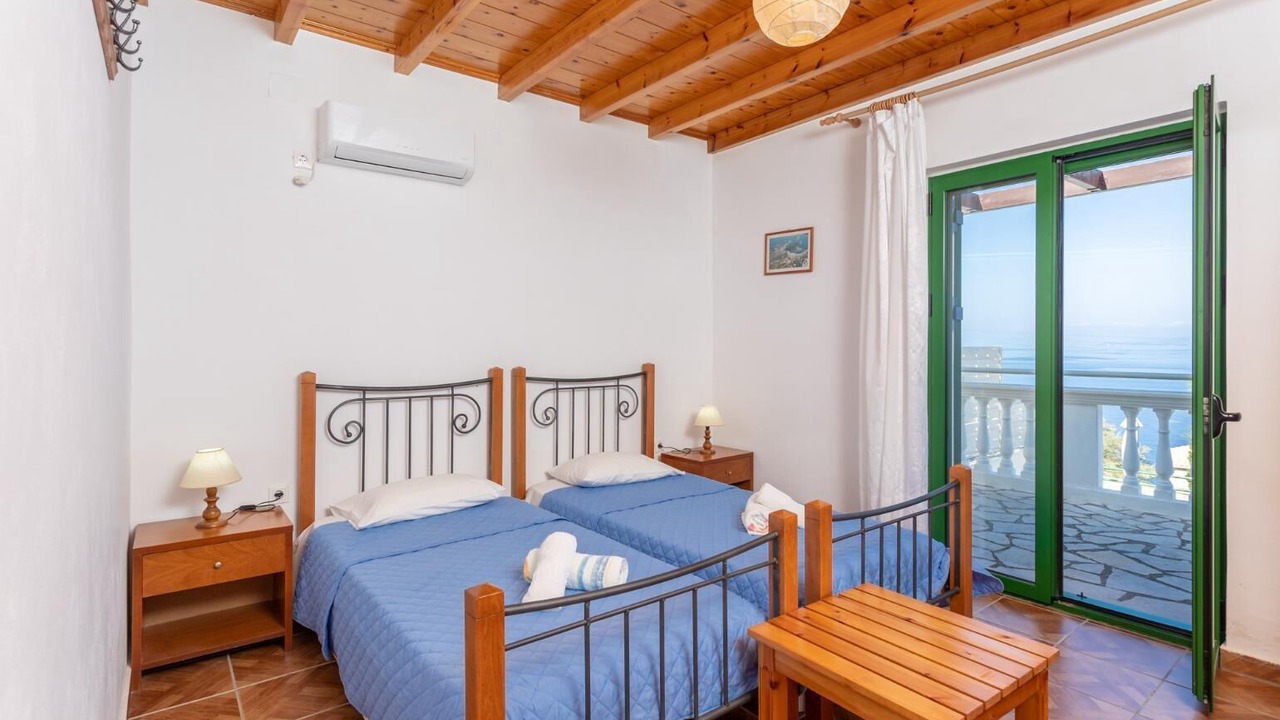 Photo of Others in Paxos
