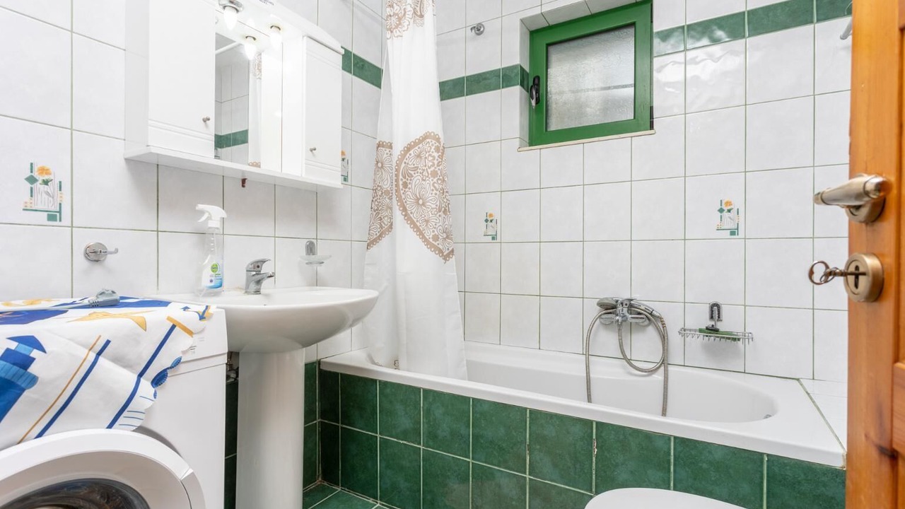 Photo of Bathroom in Paxos
