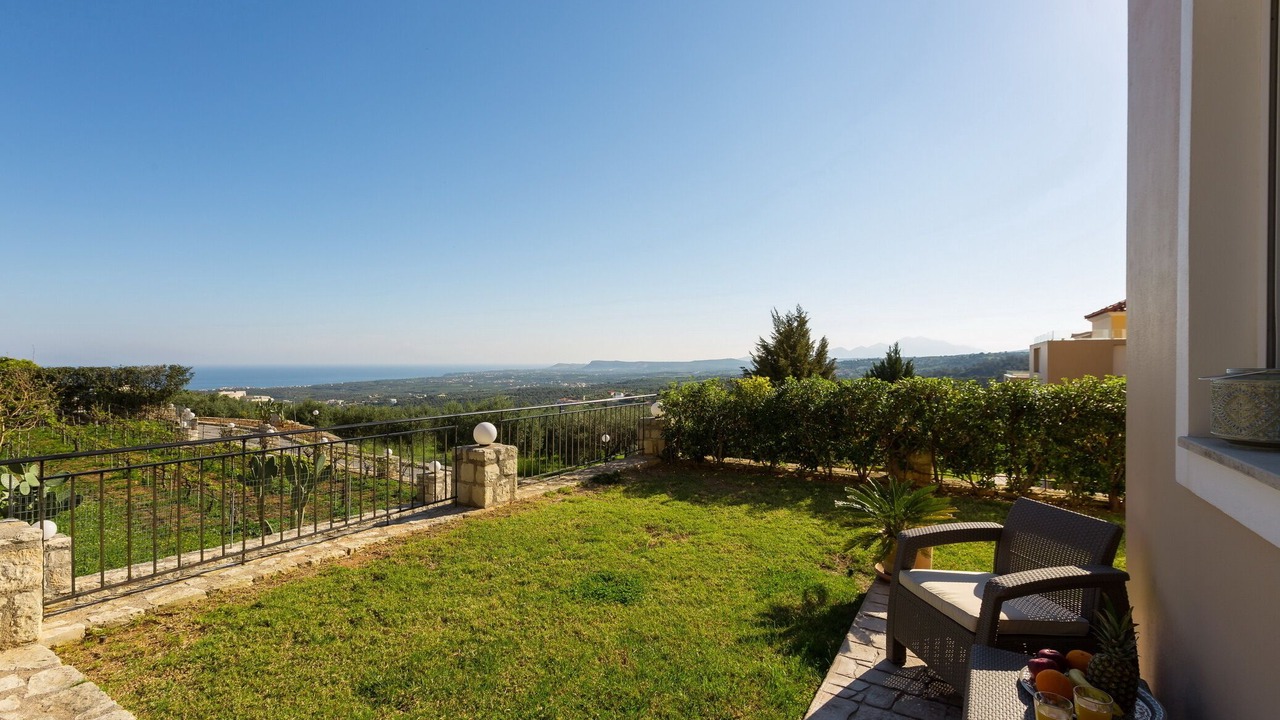 Photo of Patio Balcony in Agia Triada