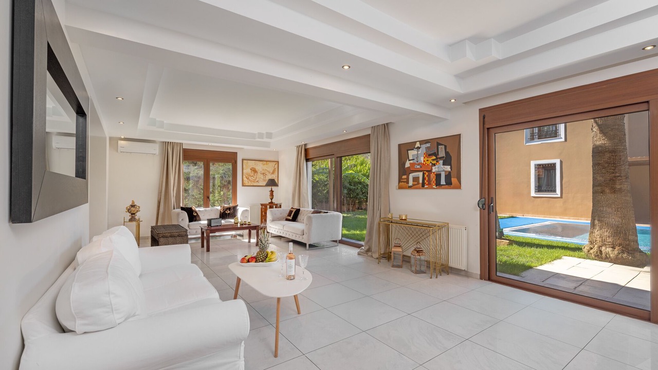 Photo of Livingroom in Ialyssos