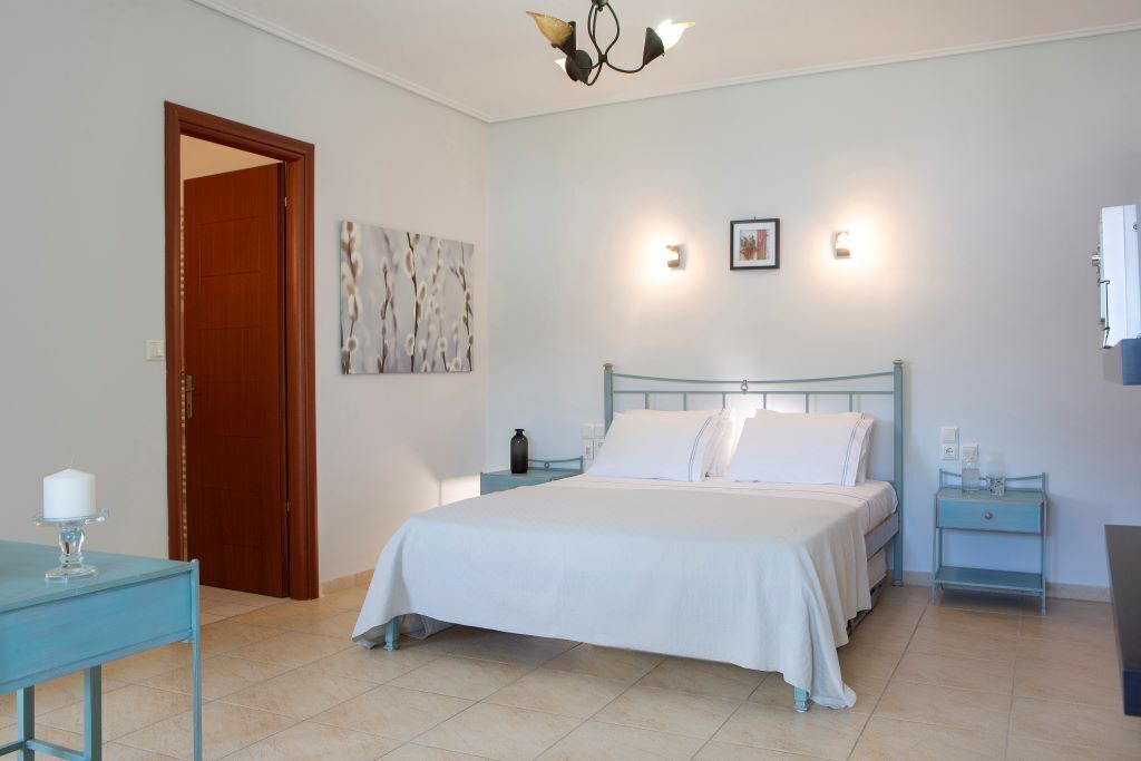 Photo of Bedroom in Pondi