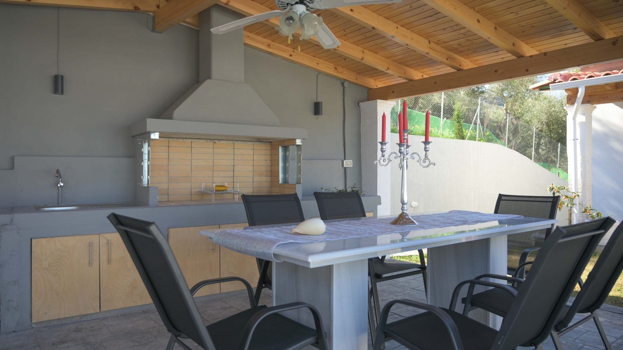 Photo of Outdoor in Messonghi
