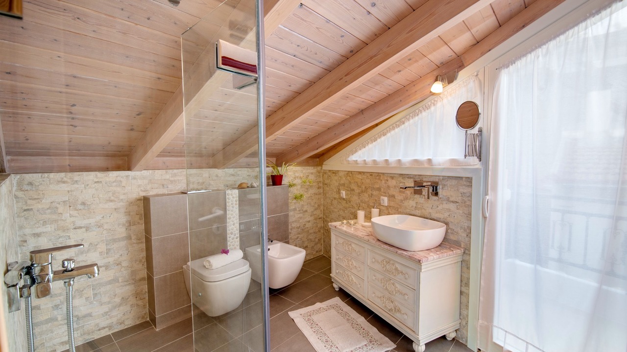 Photo of Bathroom in Lakka