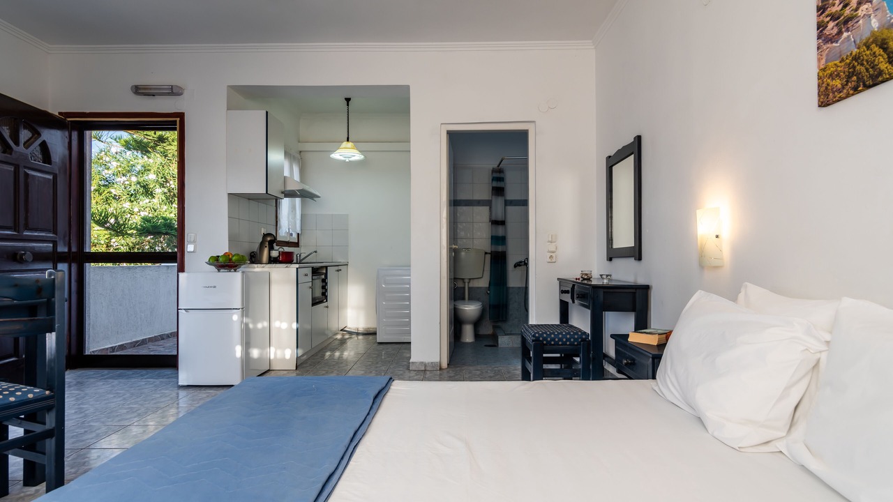 Photo of Bedroom in Adamas