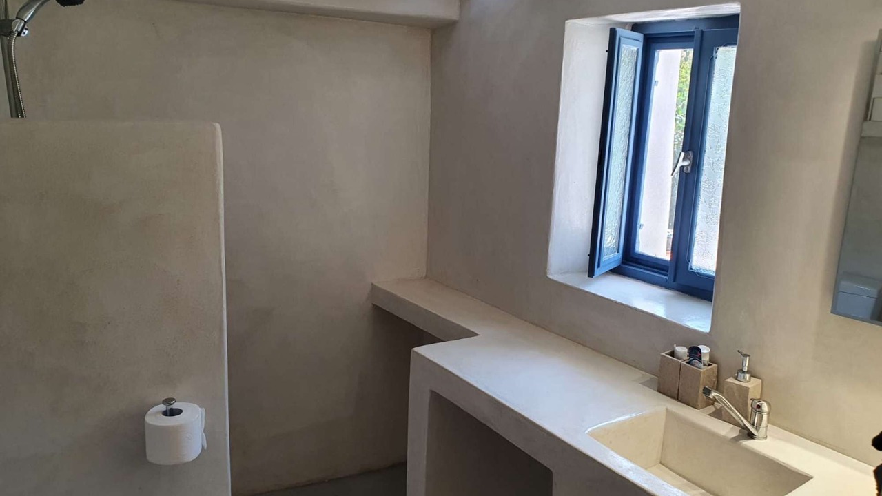 Photo of Bathroom in Karavas