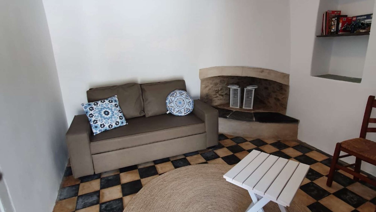 Photo of Livingroom in Karavas
