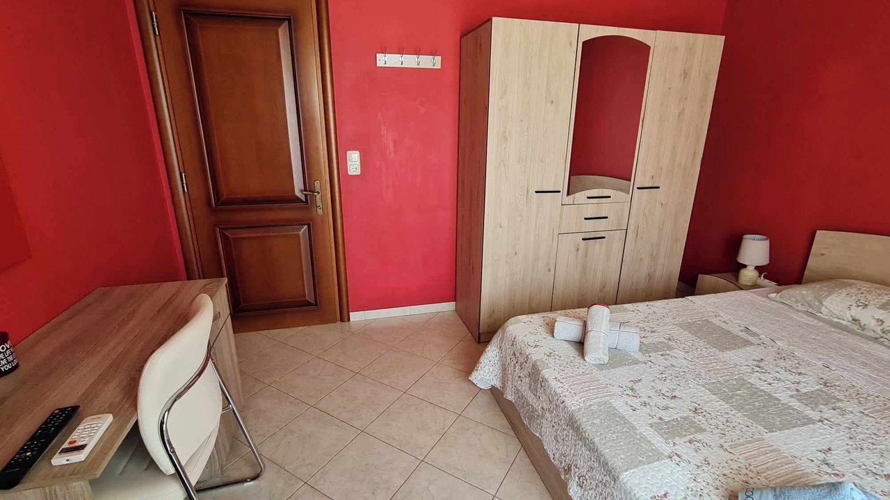 Photo of Bedroom in Drama