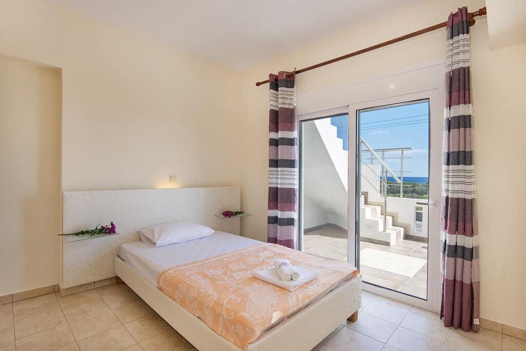 Photo of Bedroom in Gennadi