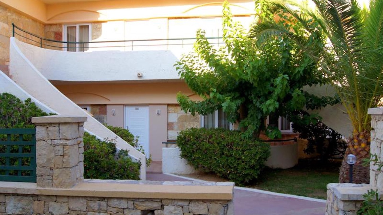 Photo of Outdoor in Adelianos Kampos
