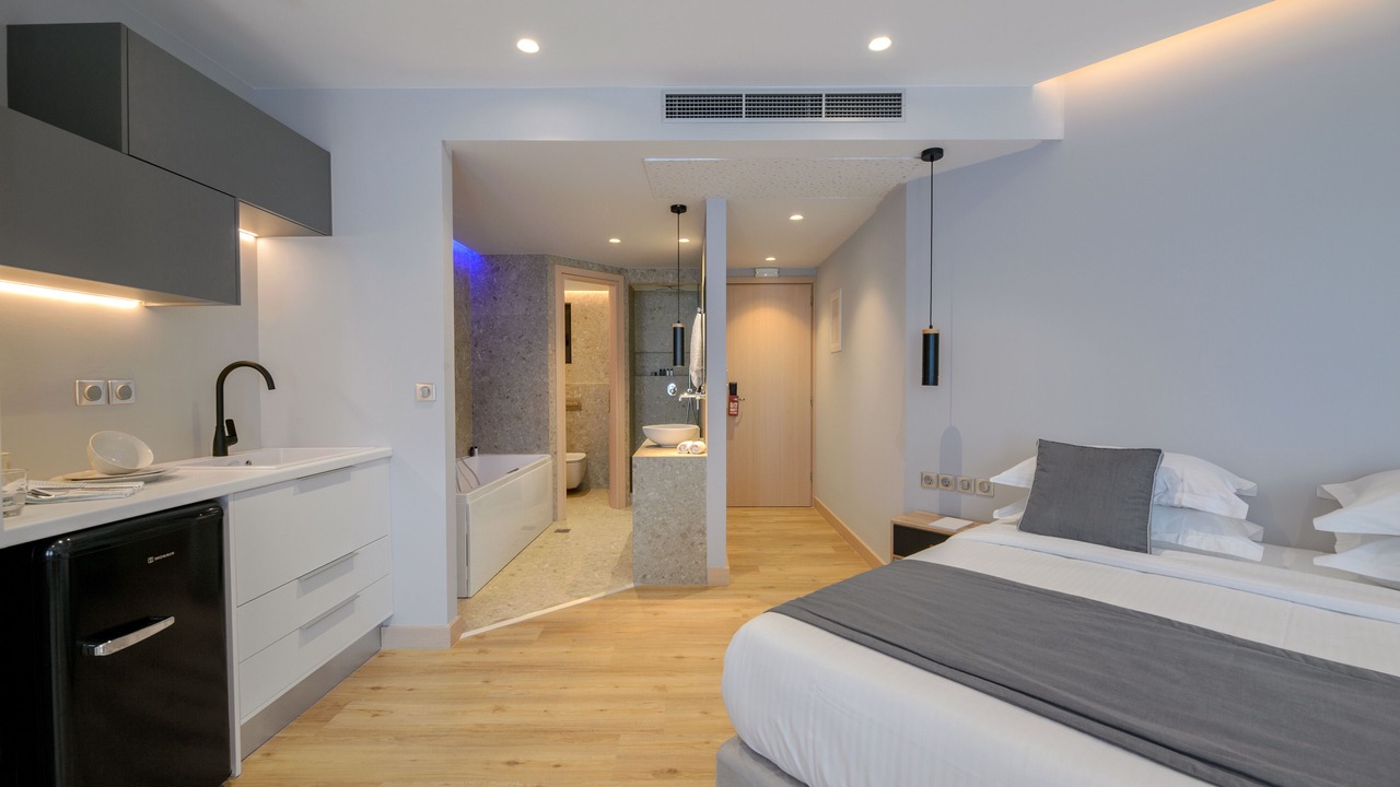 Photo of Bedroom in Nea Smirni