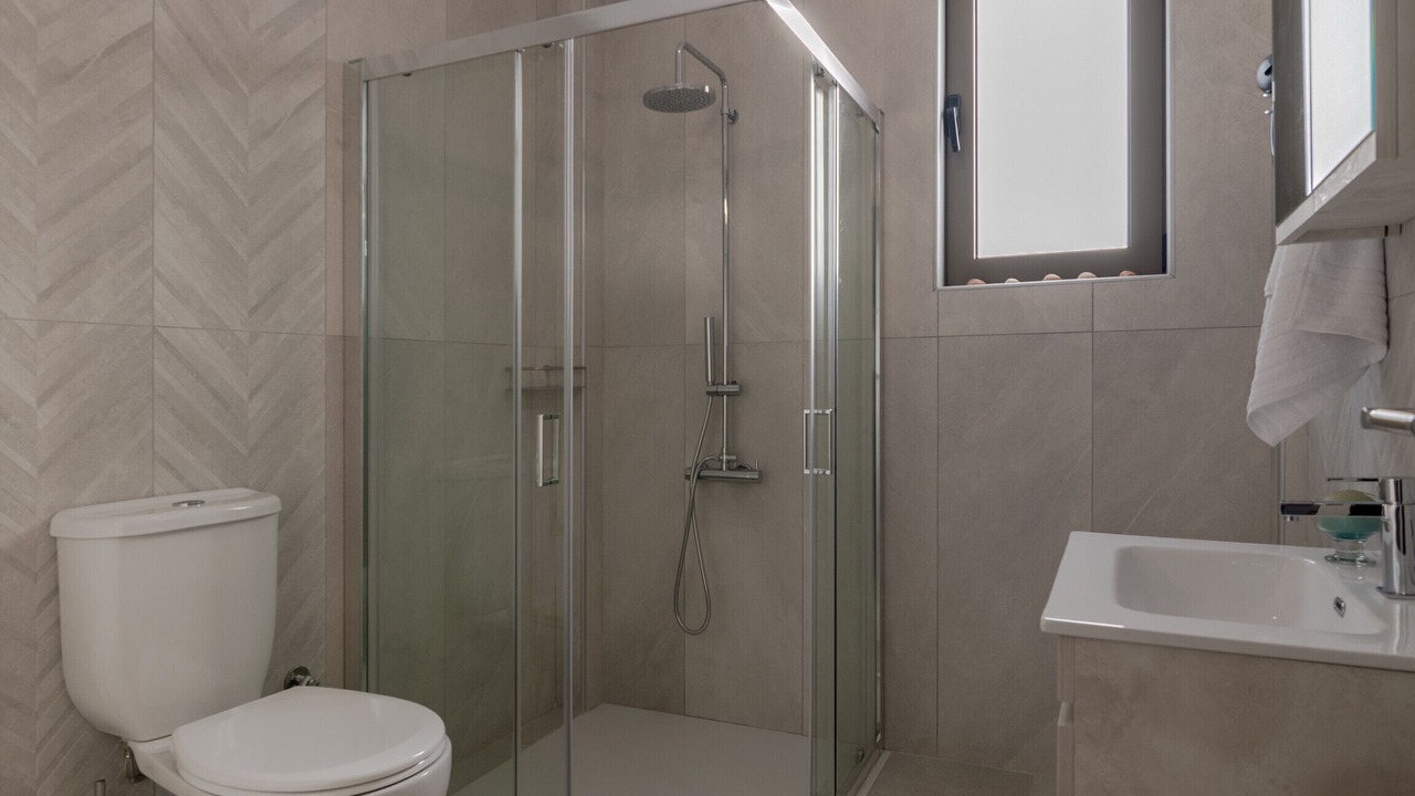 Photo of Bathroom in Adele