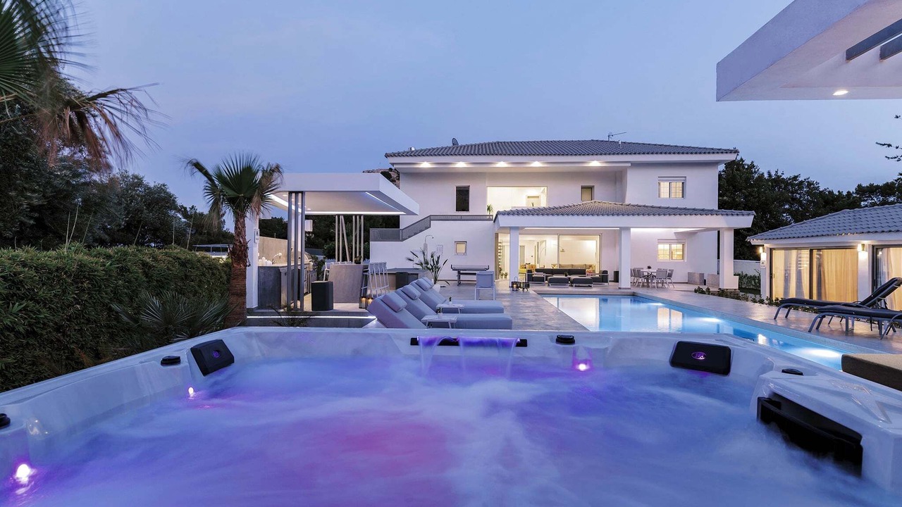 Photo of Outdoor in Pefkos