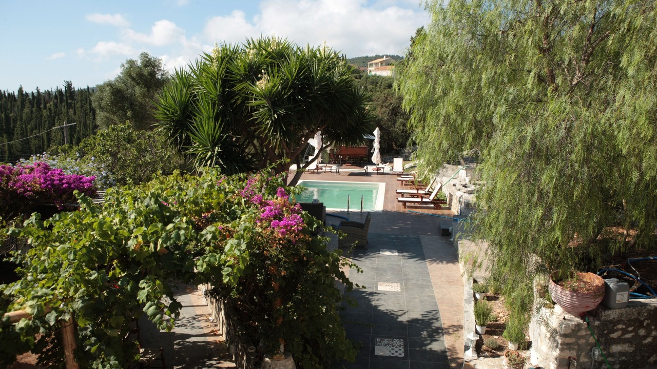 Photo of Outdoor in Tselendata