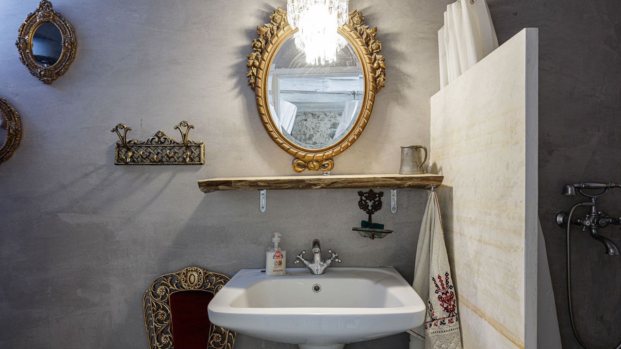 Photo of Bathroom in Armenoi