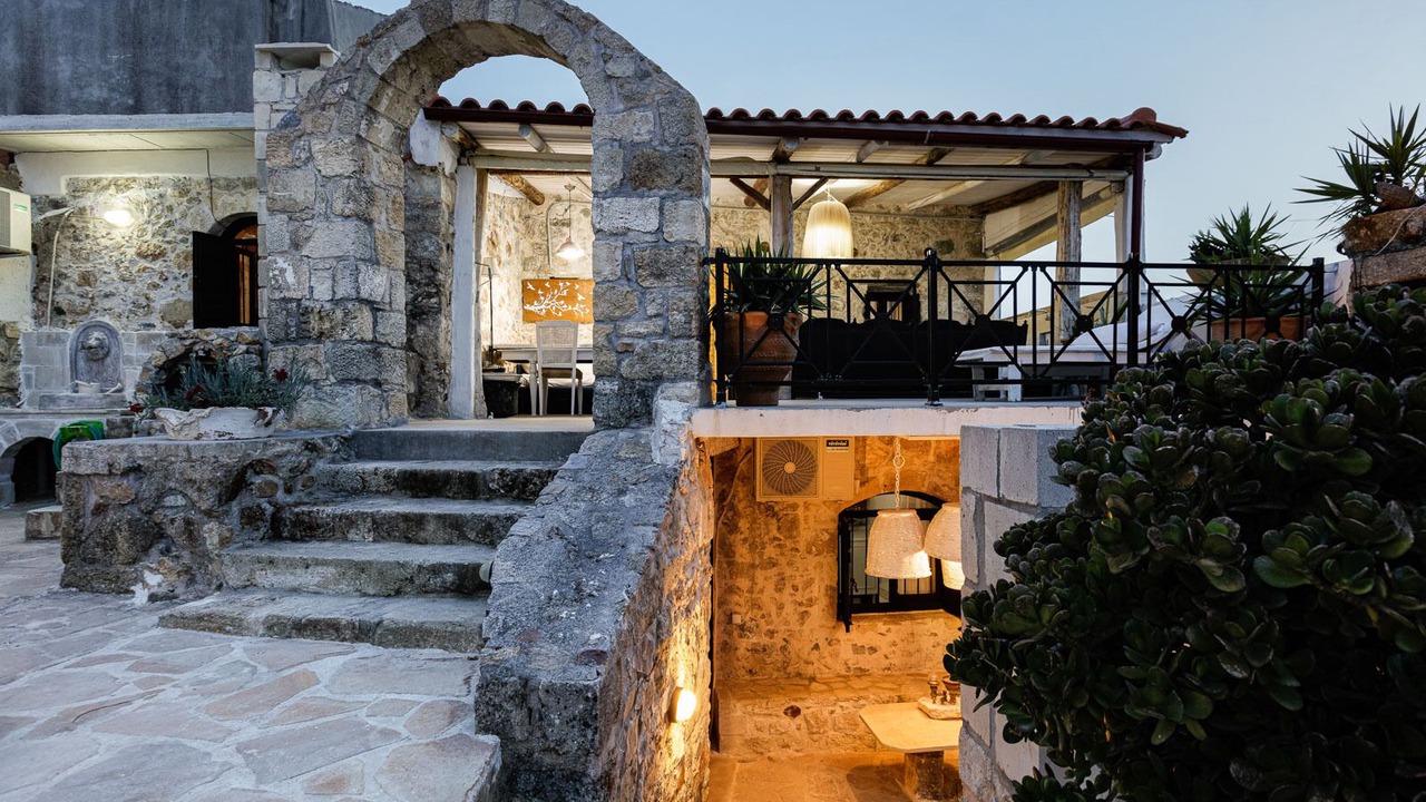 Photo of Patio Balcony in Armenoi