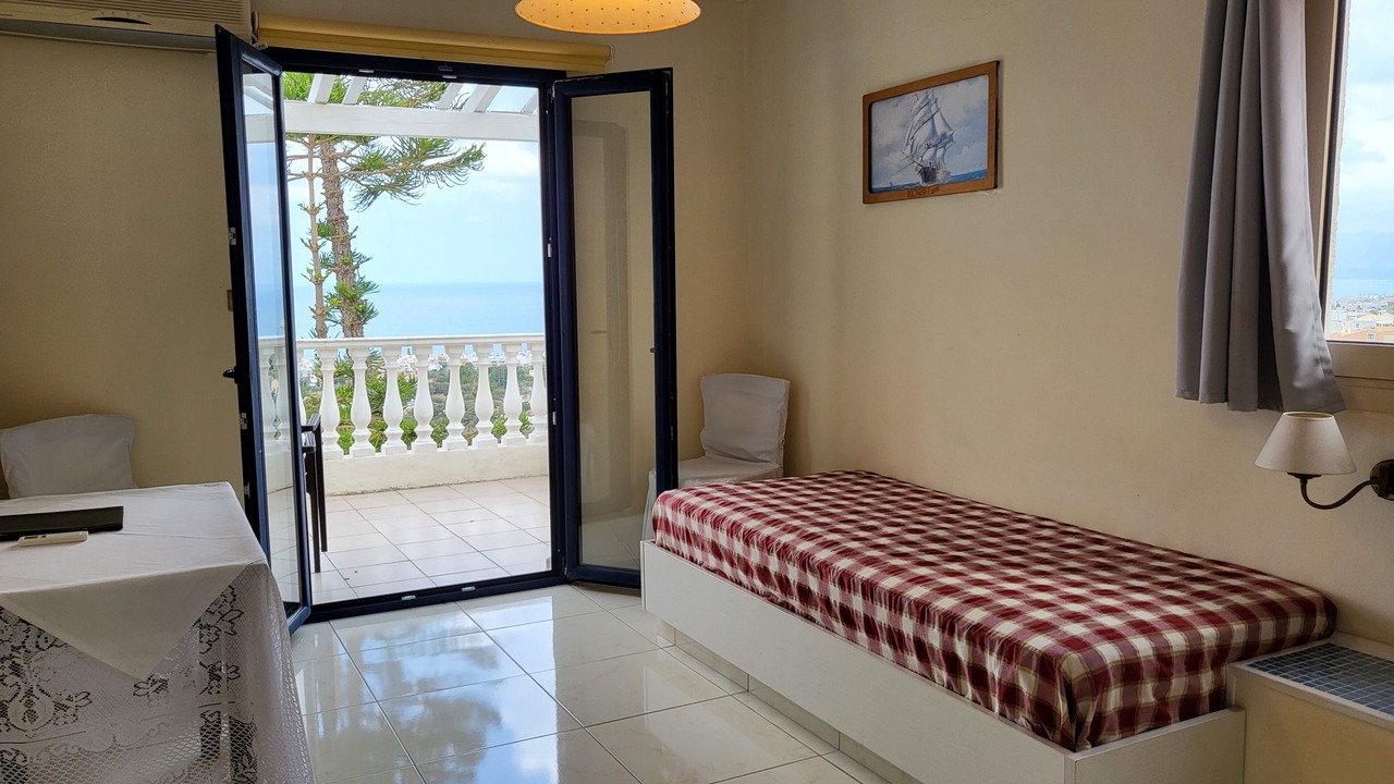 Photo of Bedroom in Piskopiano