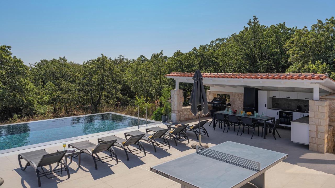 Photo of Outdoor in Prines