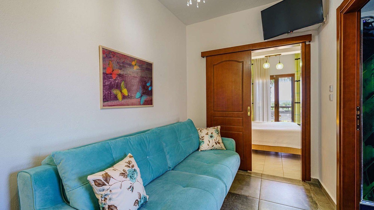 Photo of Livingroom in Polichrono