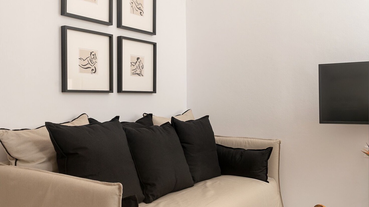 Photo of Bedroom in Neo Kalamaki