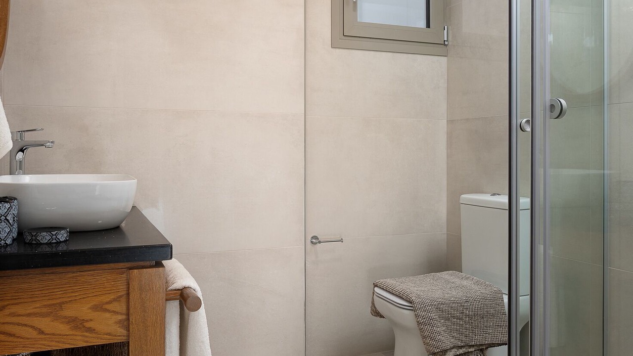 Photo of Bathroom in Neo Kalamaki