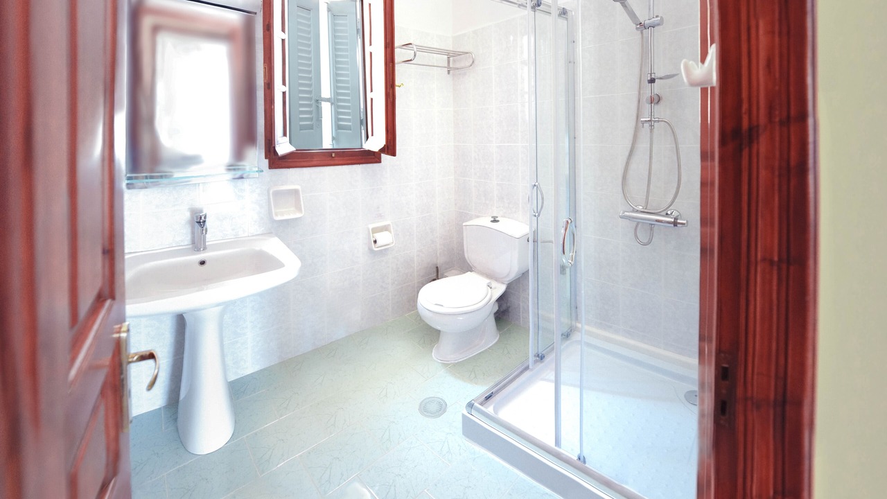 Photo of Bathroom in Lakones