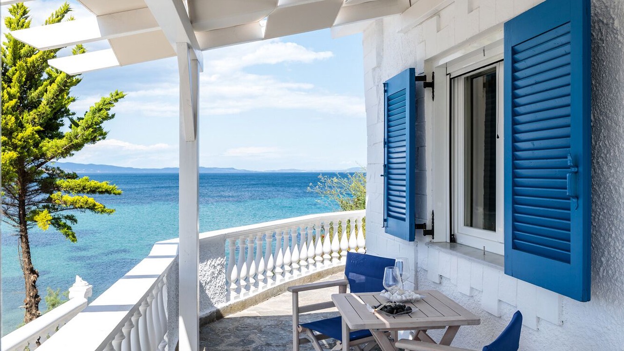 Photo of Bedroom in Sithonia