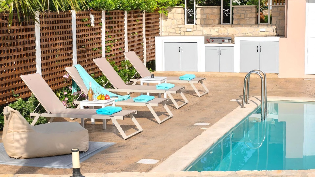 Photo of Outdoor in Kavros